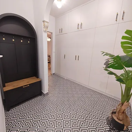 Q 4star Apartment *